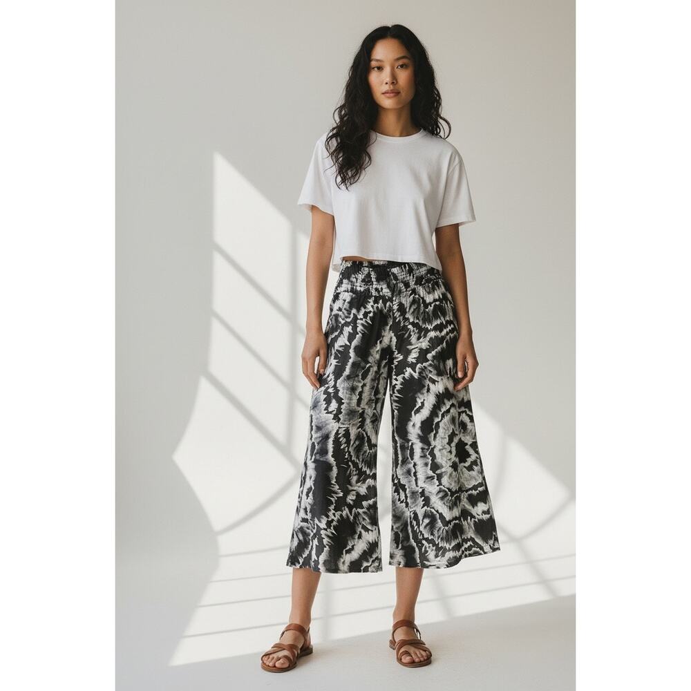 Made In Italy Gray White Tie Dye Wide Leg Cropped Pants Smocked Waist Boho Rayon